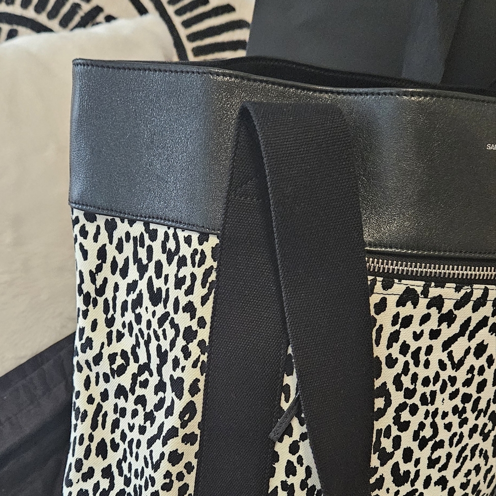 Saint Laurent Paris Olona Leopard Spotted Canvas Tote - Picture 5 of 8